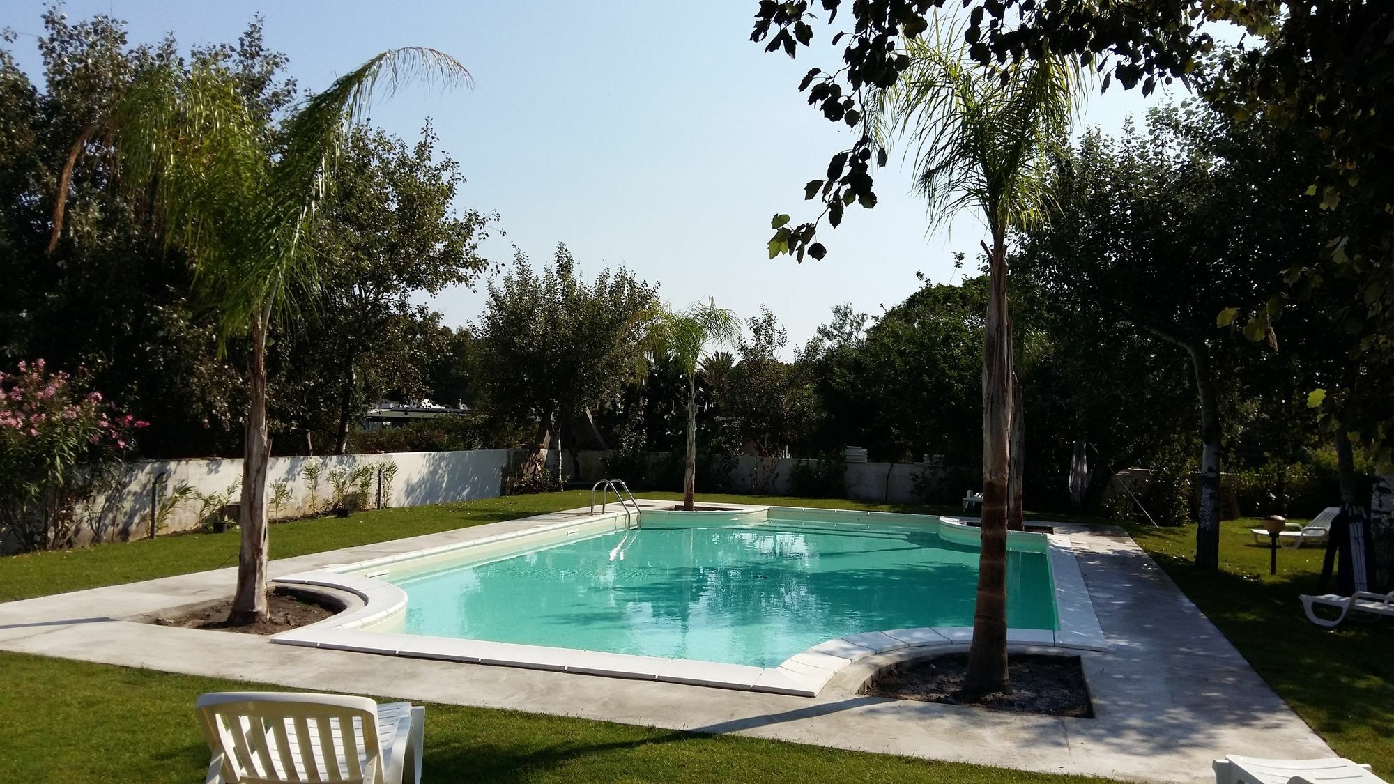 Garden Hotel
